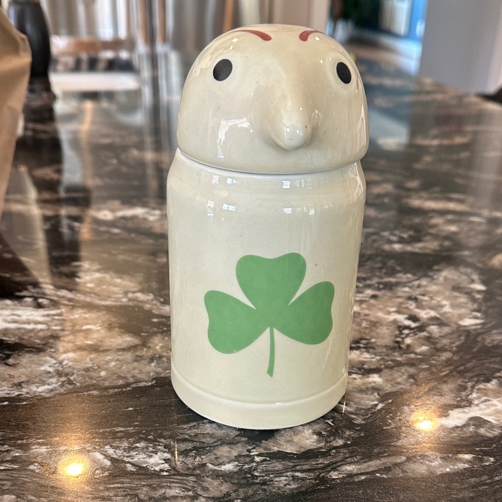 Ceramic Shamrock Bird Container